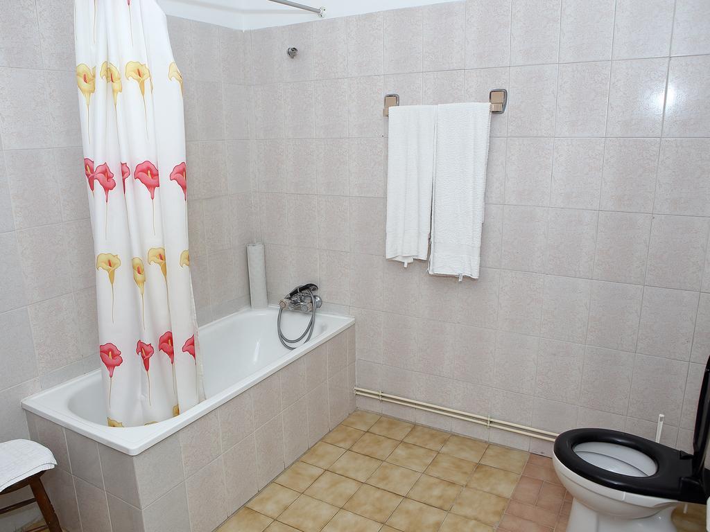 Residencial Albergaria 帕雷迪什迪科拉 外观 照片